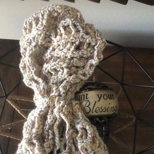 Beautiful 🖐 Handmade Scarves 🧣